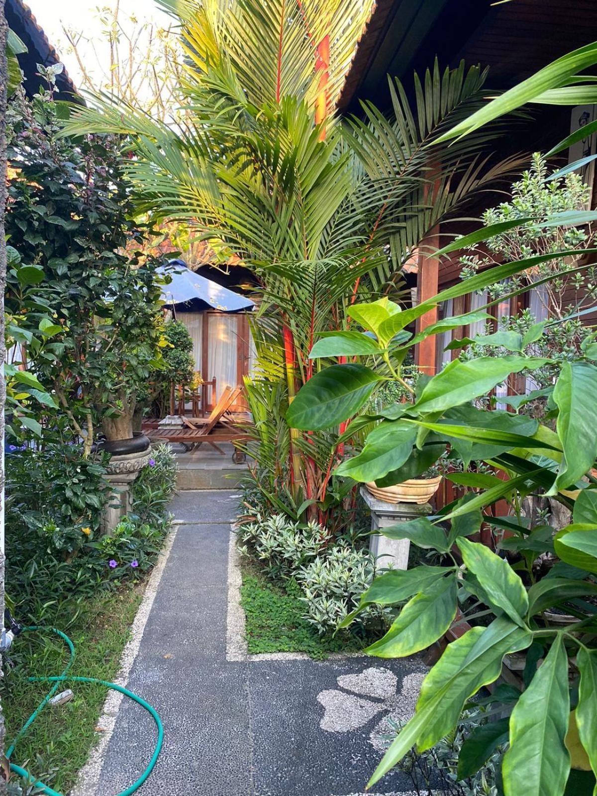 Wait Garden Cottage Toyapakeh Exterior foto